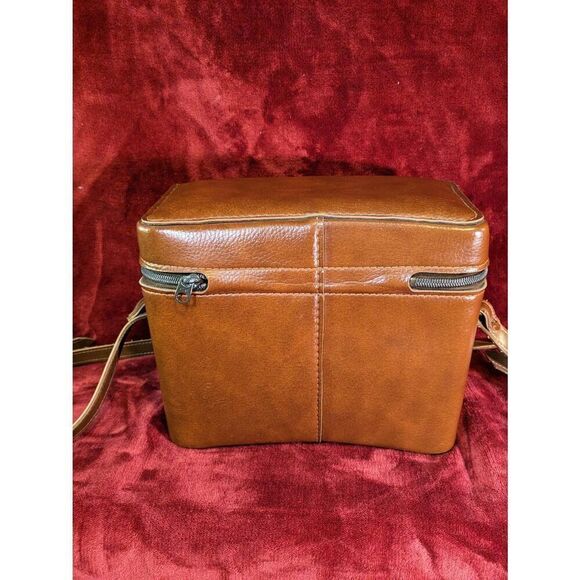 Vintage made in America leather camera bag. In good condition - Picture 7 of 8